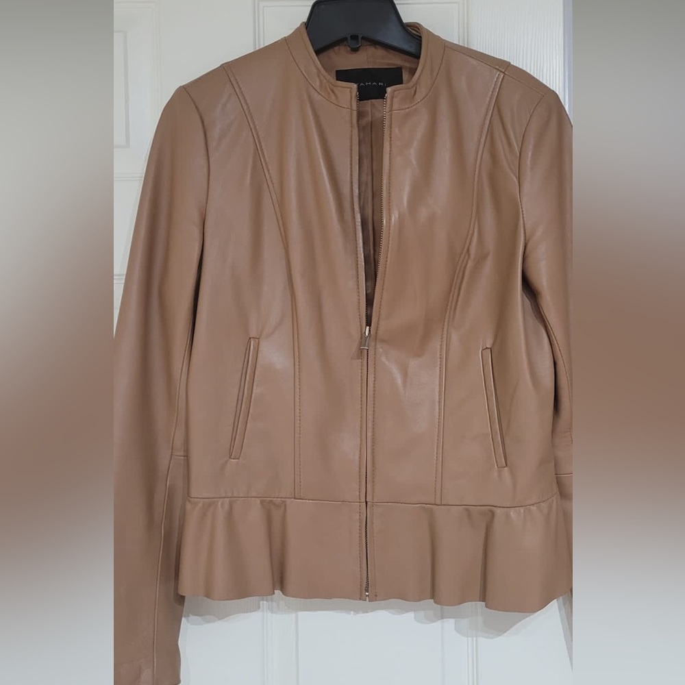 Tahari Soft Lamb Leather Genuine Jacket M